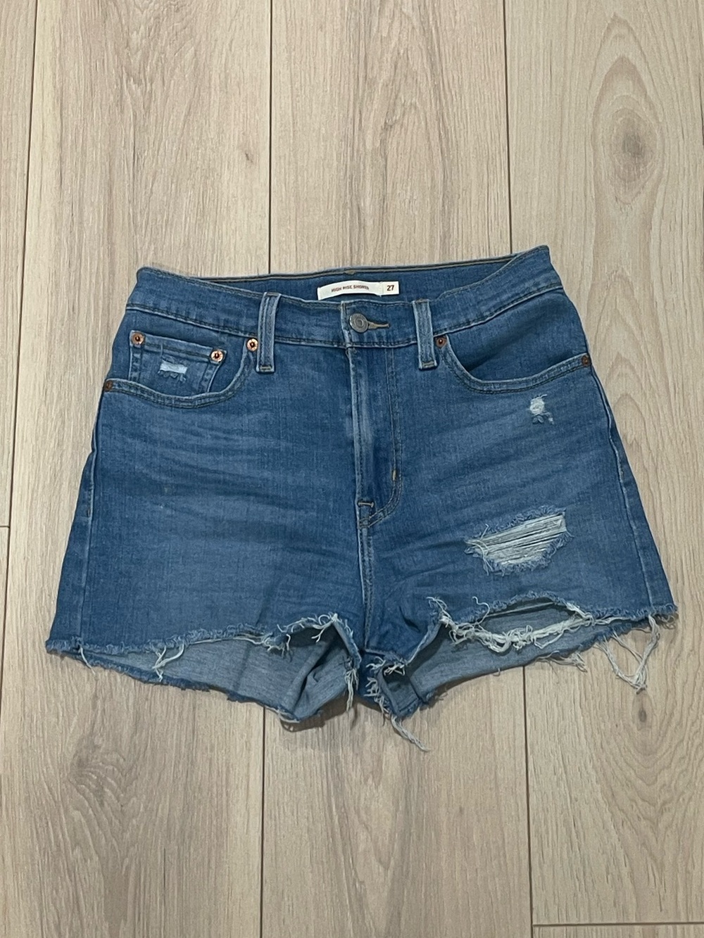 EUC Levi's High-Waist Distressed Denim Shorts